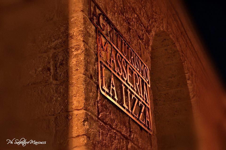 Masseria La Lizza - Ospitalita Rurale Lecce Bagian luar foto