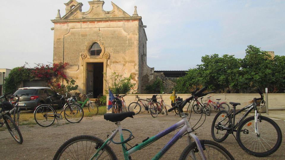 Masseria La Lizza - Ospitalita Rurale Lecce Bagian luar foto